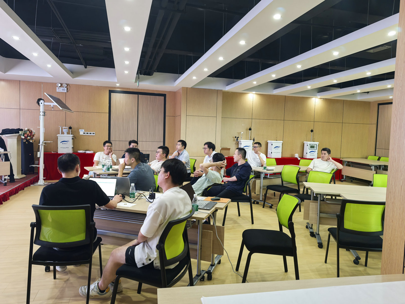 安帕爾銷售業(yè)務(wù)鏈學(xué)習(xí)路徑圖成果深化----優(yōu)化總結(jié)與課件制作